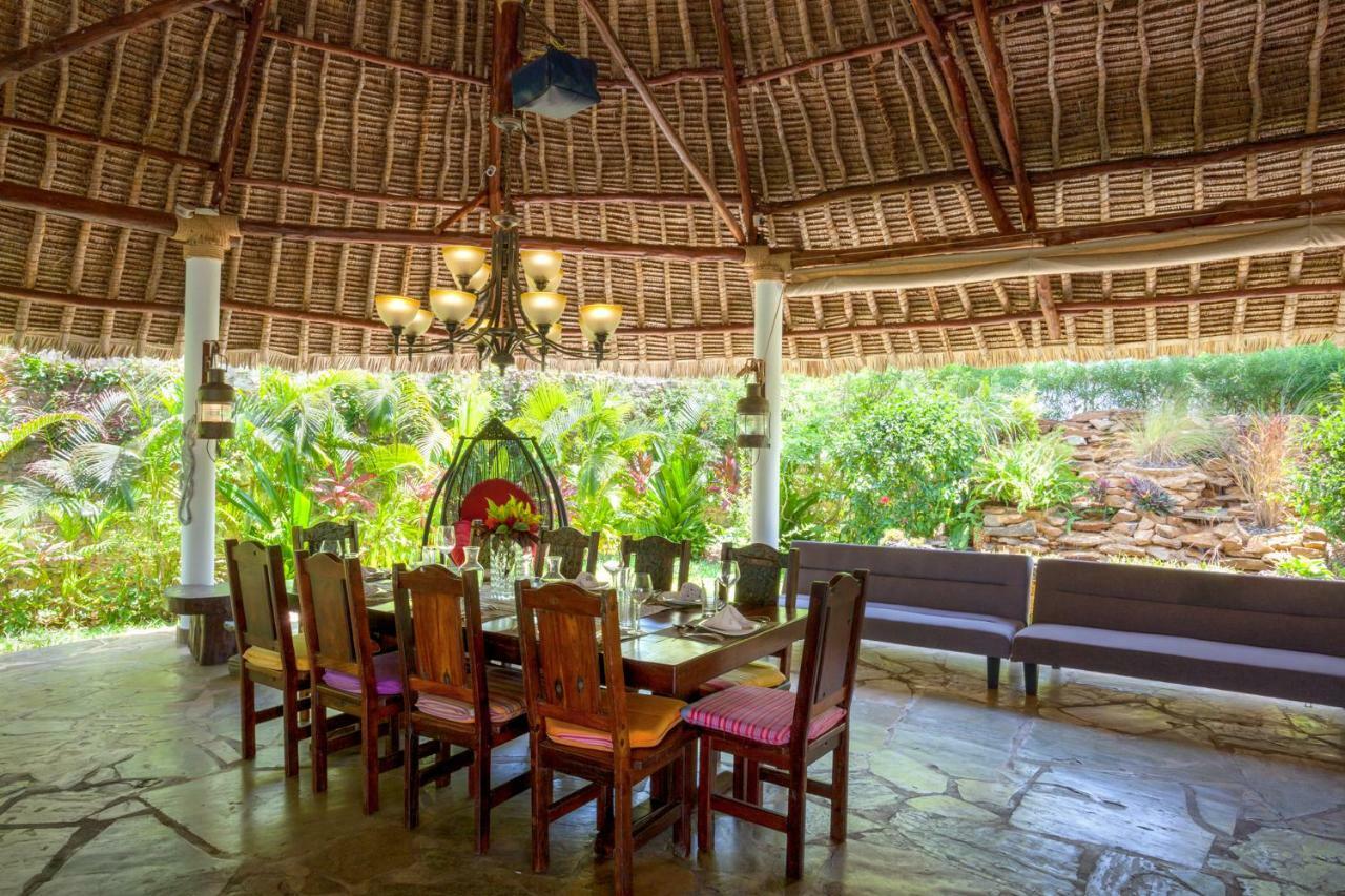 Villa Raymond, Diani, Kenya Diani Beach Exterior photo